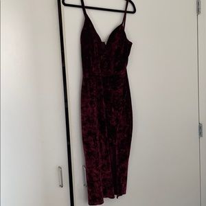 Wine velvet midi dress